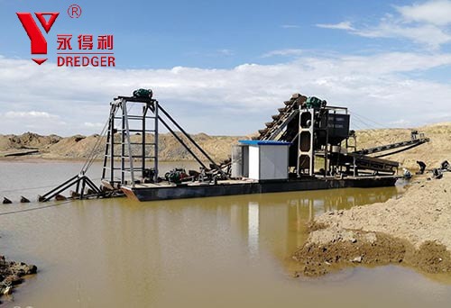 BUCKET CHAIN GOLD DREDGER